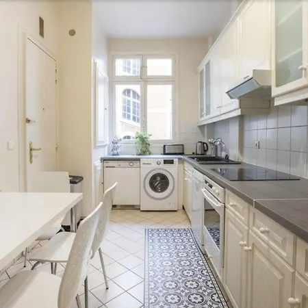 Montaigne Champs Elysée Appartamento Parigi